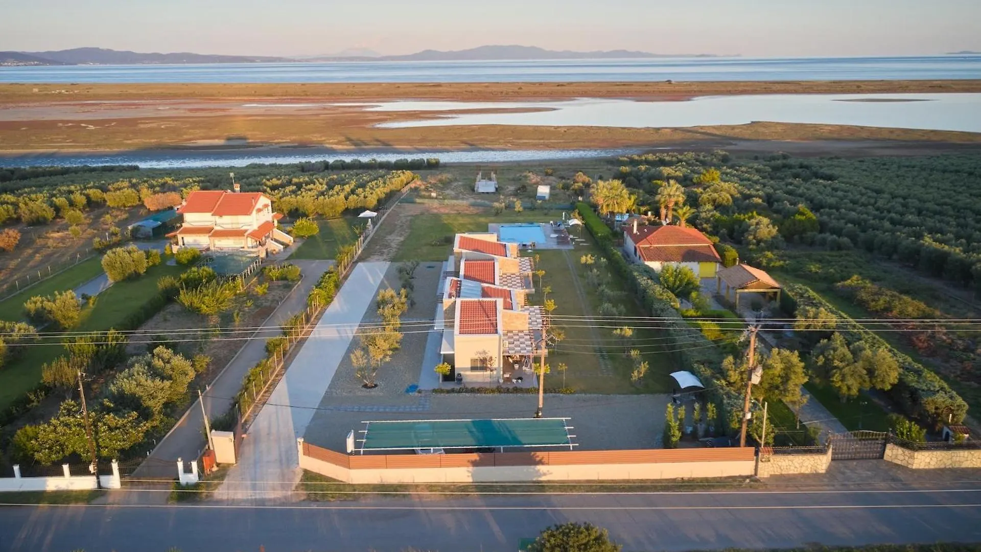 Aparthotel Flamingo View Suites & Villas Nea Poteidaia Greece