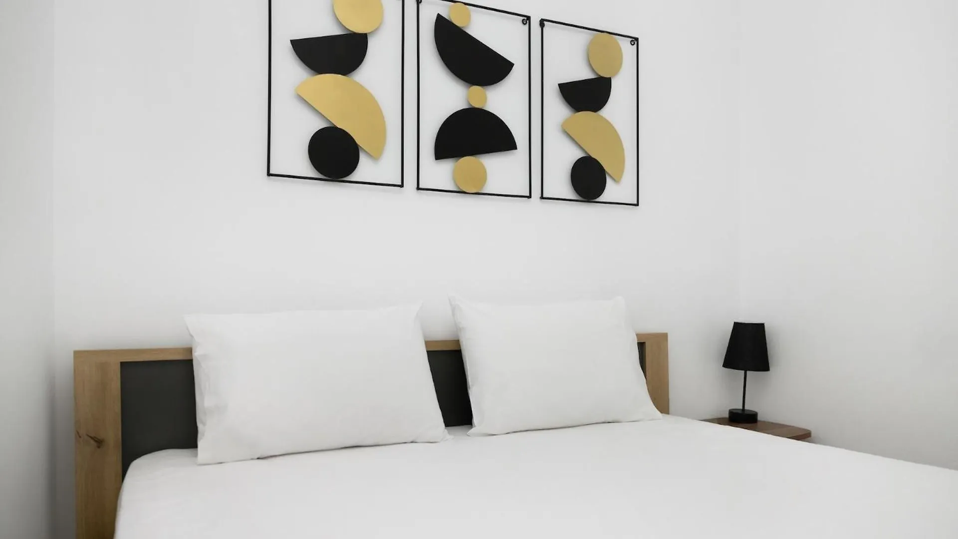 Flamingo View Suites & Villas Nea Poteidaia